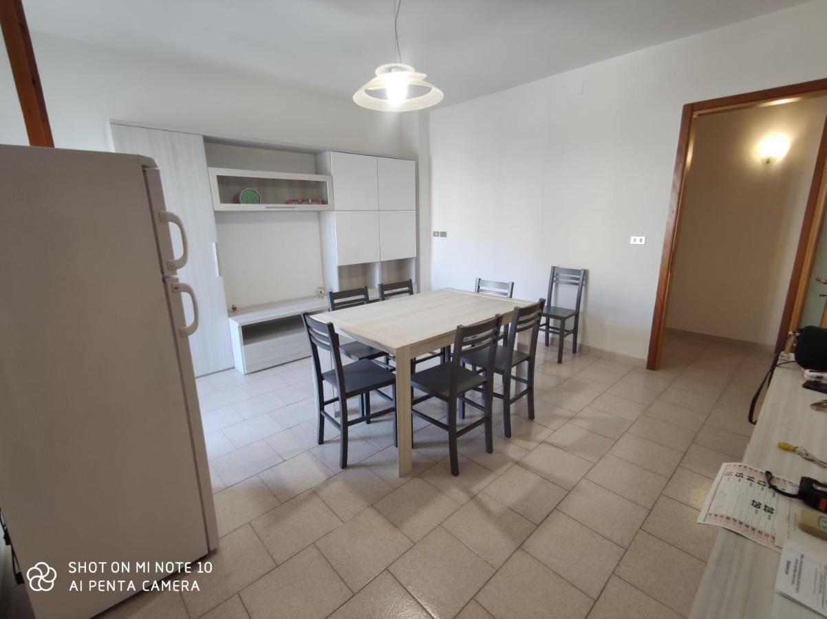 Comodo Appartamento a Galatina- Casa di Gigi Esterno foto