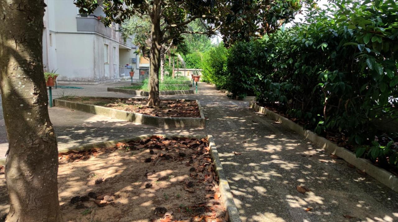 Comodo Appartamento a Galatina- Casa di Gigi Esterno foto