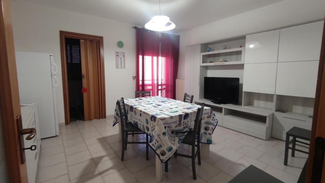 Comodo Appartamento a Galatina- Casa di Gigi Esterno foto